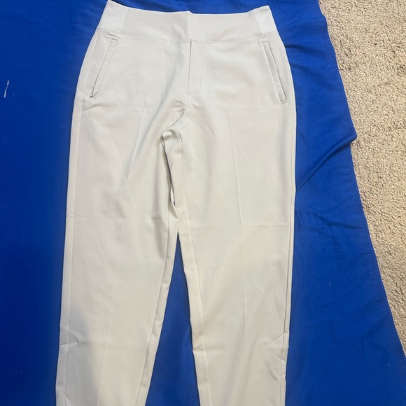 Athleta Leggings/joggers/casual - Picture 2 of 8